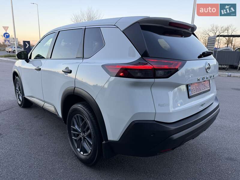 Позашляховик / Кросовер Nissan Rogue 2021 в Дніпрі