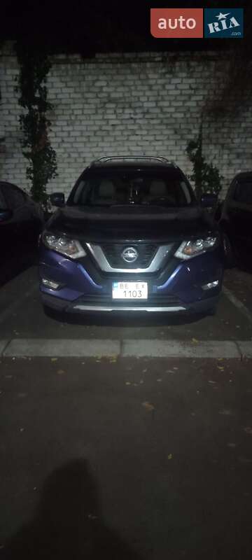 Позашляховик / Кросовер Nissan Rogue 2018 в Миколаєві