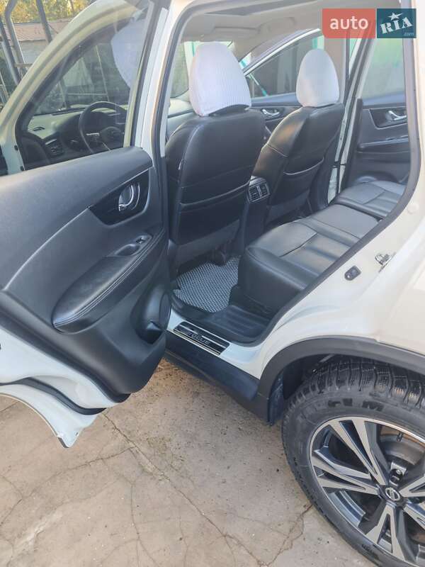 Внедорожник / Кроссовер Nissan Rogue 2017 в Запорожье фото 10 Внедорожник / Кроссовер Nissan Rogue 2017 в Запорожье