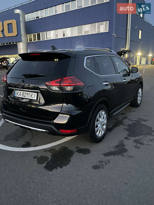Внедорожник / Кроссовер Nissan Rogue 2016 в Киеве фото 5 Внедорожник / Кроссовер Nissan Rogue 2016 в Киеве