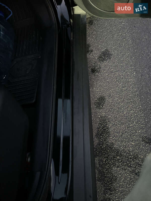 Внедорожник / Кроссовер Nissan Rogue 2016 в Киеве фото 15 Внедорожник / Кроссовер Nissan Rogue 2016 в Киеве