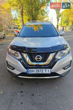 Внедорожник / Кроссовер Nissan Rogue 2017 в Одессе