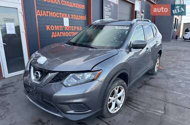 Позашляховик / Кросовер Nissan Rogue 2016 в Львові