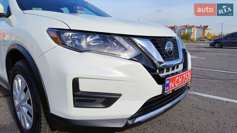 Позашляховик / Кросовер Nissan Rogue 2019 в Рівному