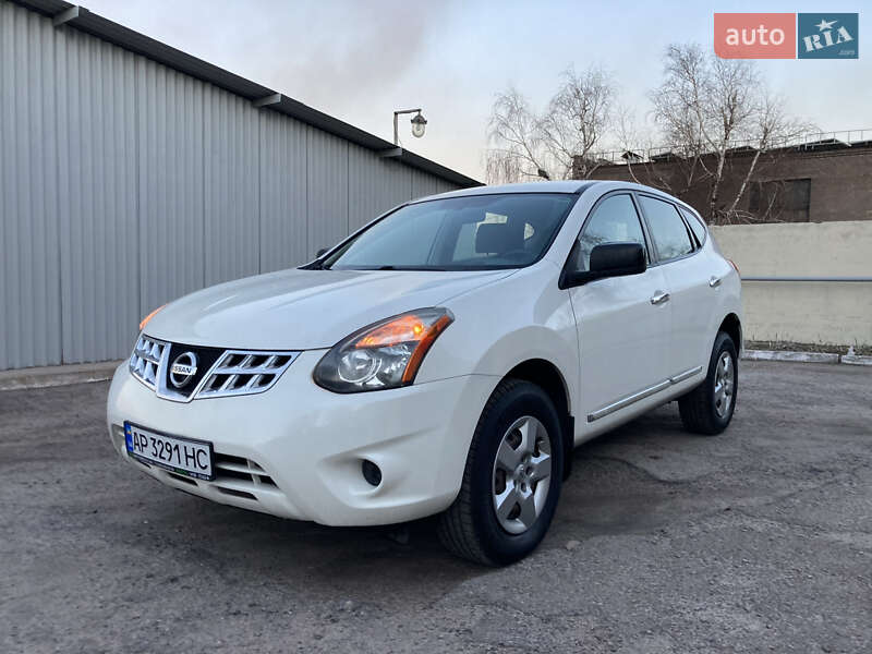 Внедорожник / Кроссовер Nissan Rogue 2014 в Запорожье