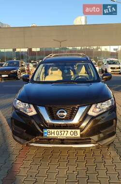 Позашляховик / Кросовер Nissan Rogue 2017 в Ізмаїлі