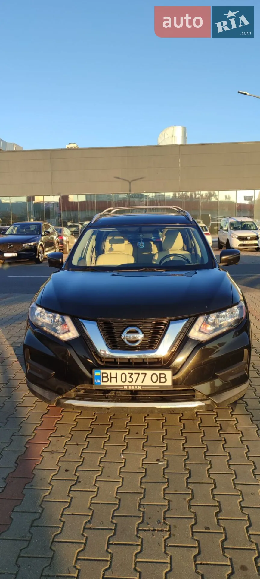 2017 Nissan Rogue - мініатюра 2