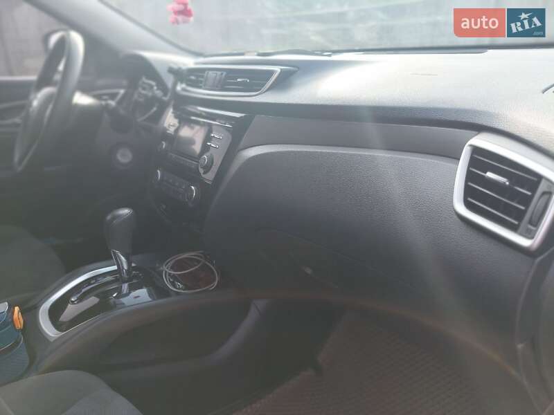 Внедорожник / Кроссовер Nissan Rogue 2015 в Бердичеве фото 31 Внедорожник / Кроссовер Nissan Rogue 2015 в Бердичеве