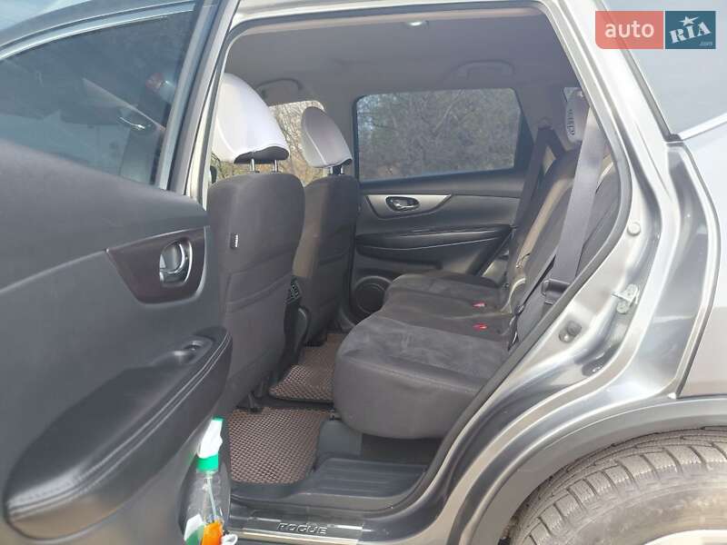 Внедорожник / Кроссовер Nissan Rogue 2015 в Бердичеве фото 29 Внедорожник / Кроссовер Nissan Rogue 2015 в Бердичеве