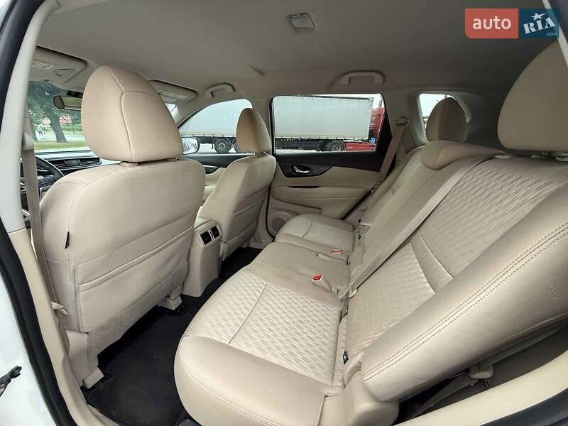 Внедорожник / Кроссовер Nissan Rogue 2019 в Черкассах