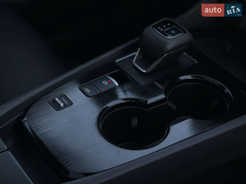 Внедорожник / Кроссовер Nissan Rogue 2020 в Каменском фото 17 Внедорожник / Кроссовер Nissan Rogue 2020 в Каменском