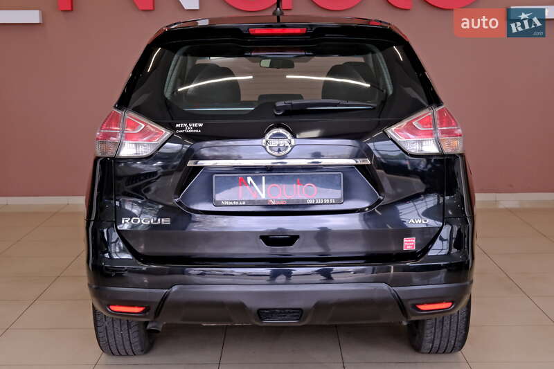 Позашляховик / Кросовер Nissan Rogue 2016 в Одесі