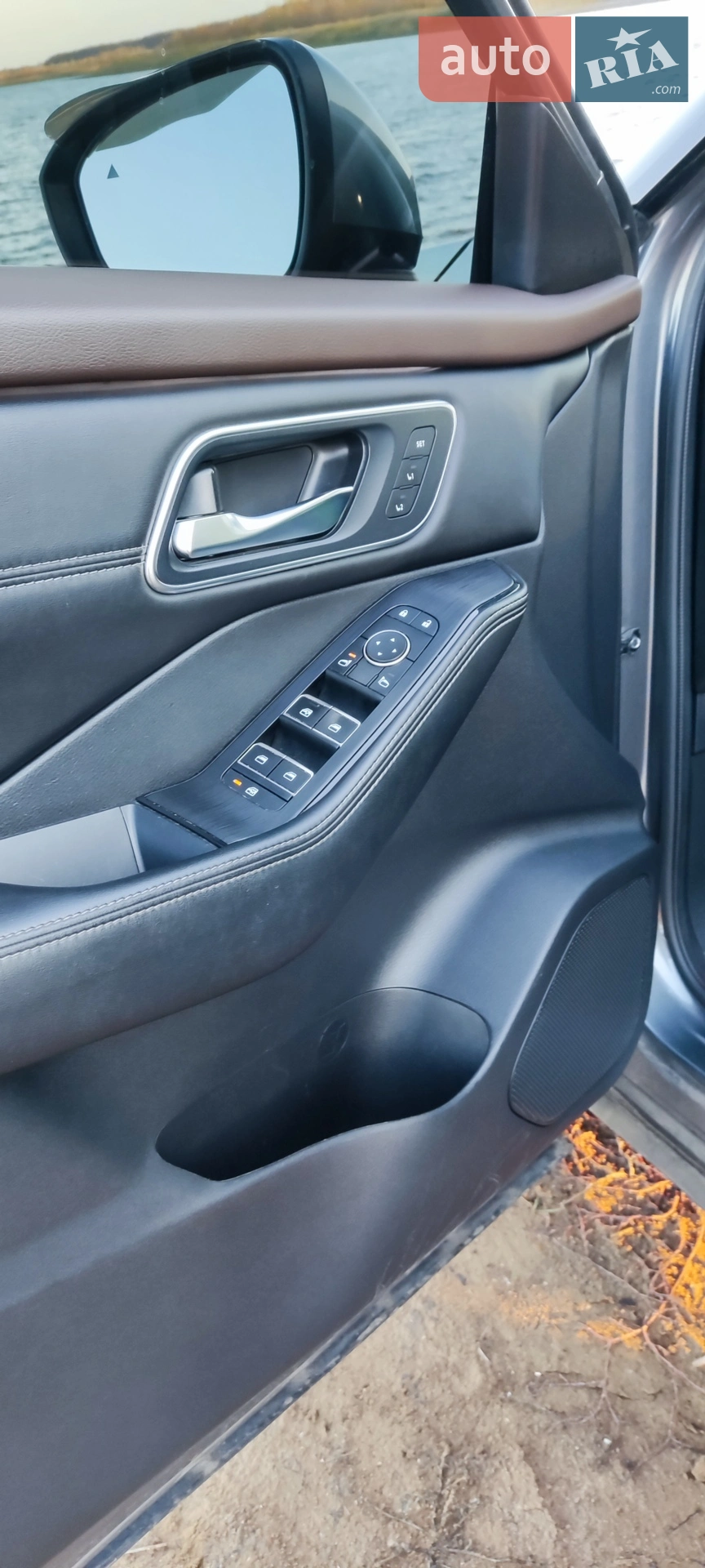 2022 Nissan Rogue - мініатюра 15