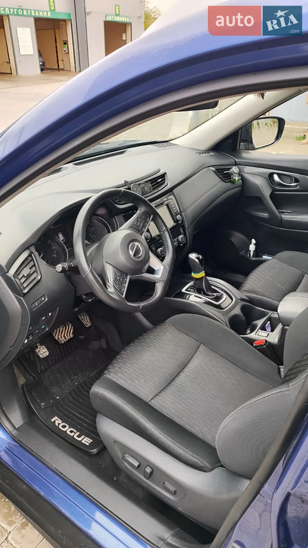 2018 Nissan Rogue - мініатюра 8