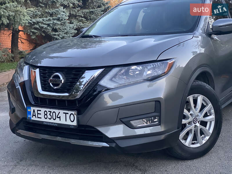 Внедорожник / Кроссовер Nissan Rogue 2016 в Днепре фото 4 Внедорожник / Кроссовер Nissan Rogue 2016 в Днепре