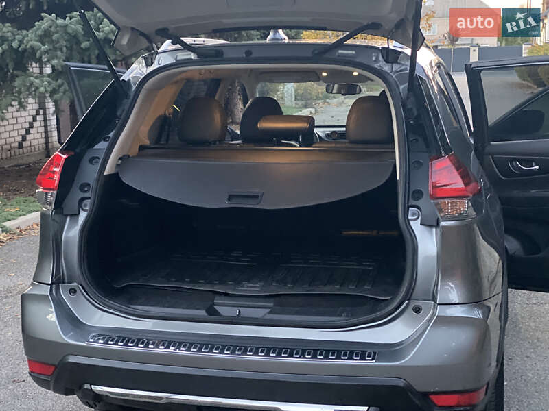 Внедорожник / Кроссовер Nissan Rogue 2016 в Днепре фото 35 Внедорожник / Кроссовер Nissan Rogue 2016 в Днепре