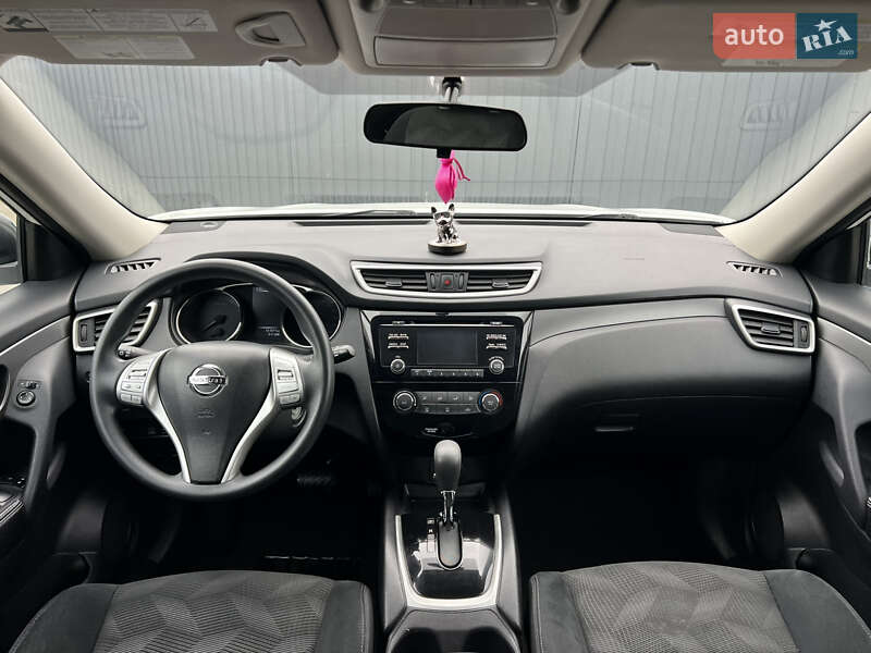 Внедорожник / Кроссовер Nissan Rogue 2015 в Одессе