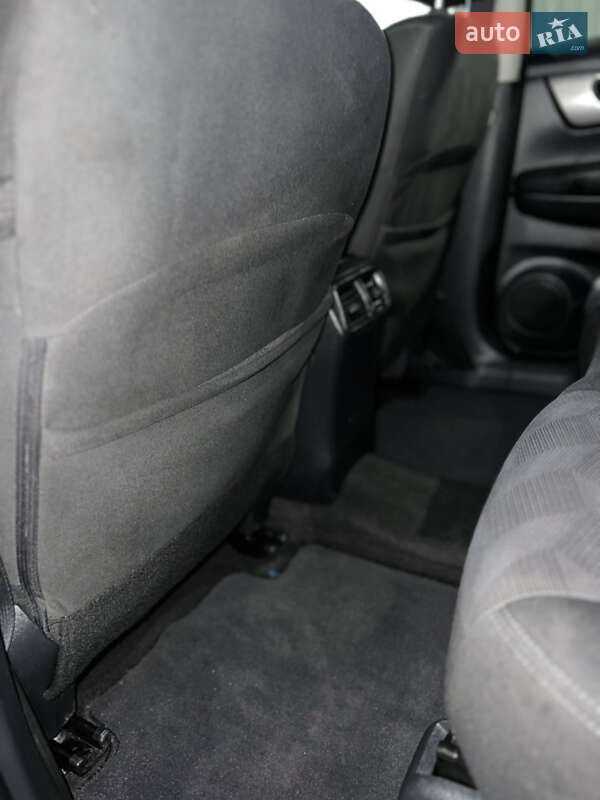 Внедорожник / Кроссовер Nissan Rogue 2015 в Ровно фото 54 Внедорожник / Кроссовер Nissan Rogue 2015 в Ровно