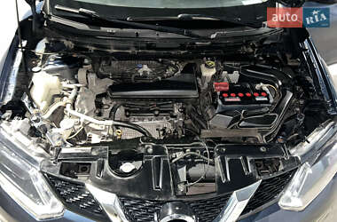 Позашляховик / Кросовер Nissan Rogue 2015 в Рівному