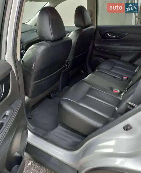 Внедорожник / Кроссовер Nissan Rogue 2019 в Тернополе фото 10 Внедорожник / Кроссовер Nissan Rogue 2019 в Тернополе