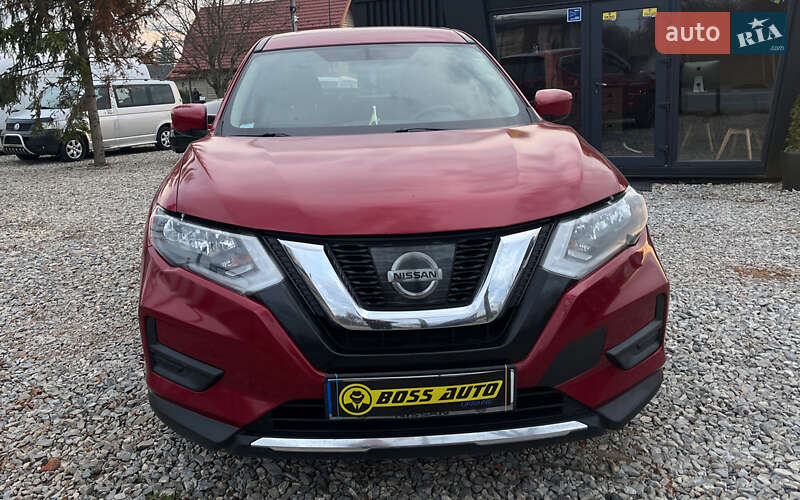 Внедорожник / Кроссовер Nissan Rogue 2017 в Коломые