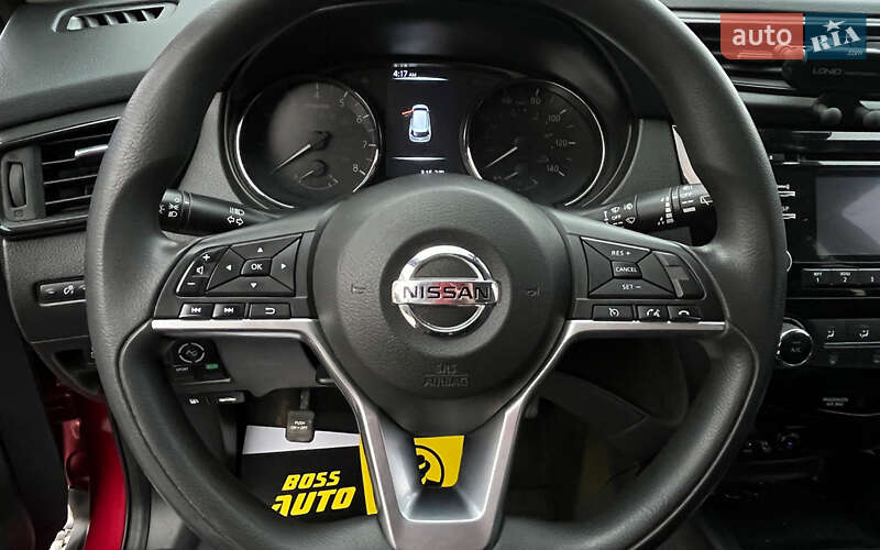 Внедорожник / Кроссовер Nissan Rogue 2017 в Коломые