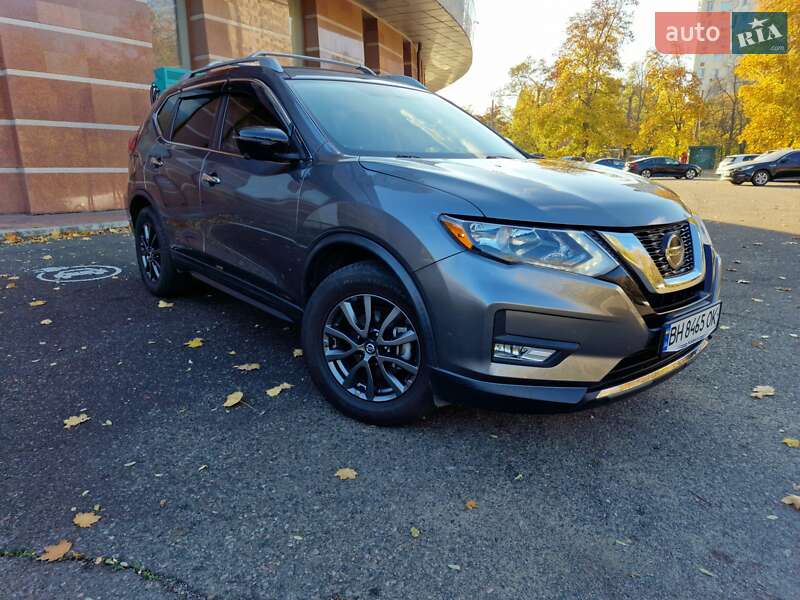 Позашляховик / Кросовер Nissan Rogue 2018 в Одесі