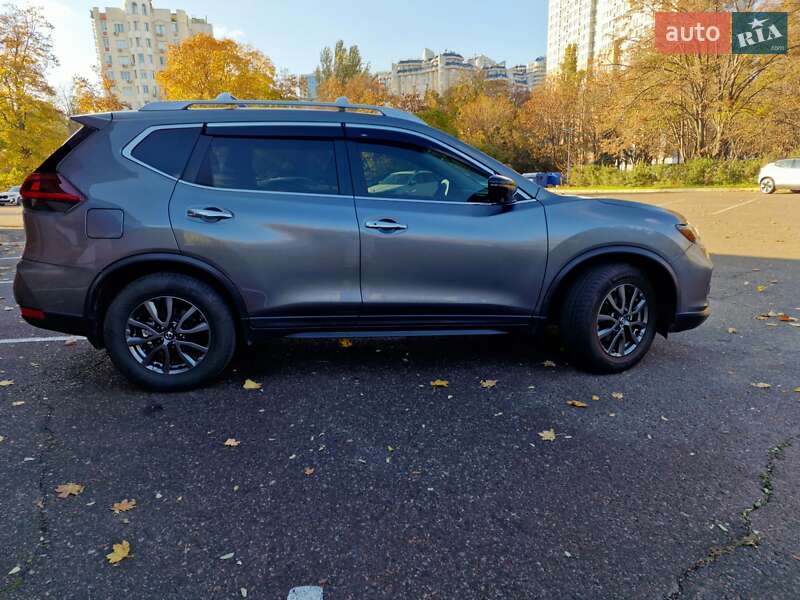 Позашляховик / Кросовер Nissan Rogue 2018 в Одесі