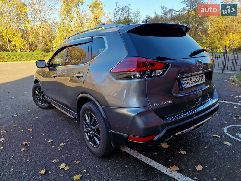 Позашляховик / Кросовер Nissan Rogue 2018 в Одесі