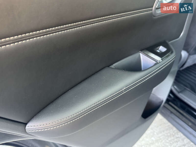 Внедорожник / Кроссовер Nissan Rogue 2022 в Киеве