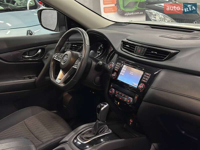 Внедорожник / Кроссовер Nissan Rogue 2017 в Каменском фото 23 Внедорожник / Кроссовер Nissan Rogue 2017 в Каменском