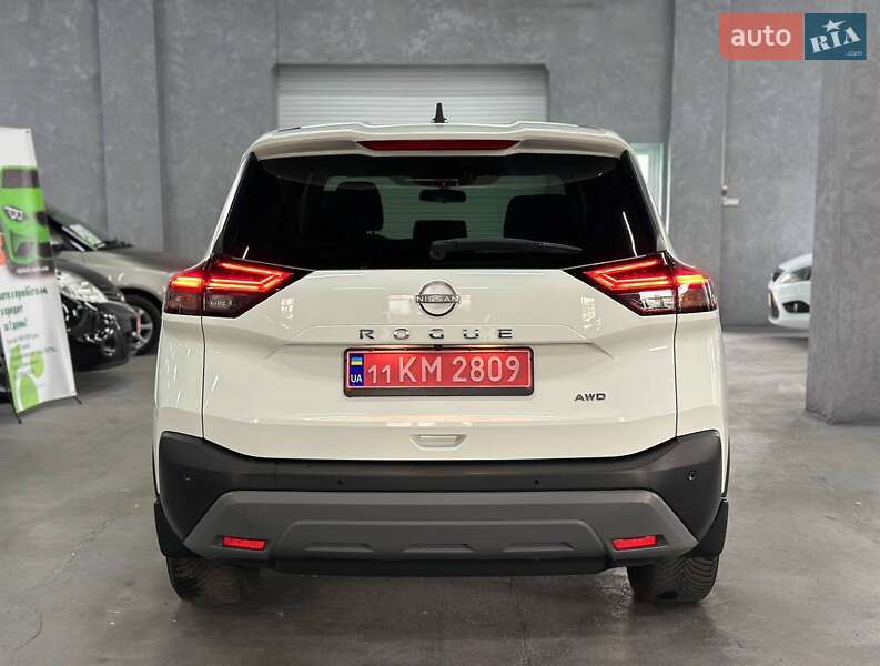 Внедорожник / Кроссовер Nissan Rogue 2023 в Каменском