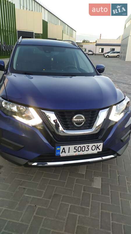 Внедорожник / Кроссовер Nissan Rogue 2018 в Киеве