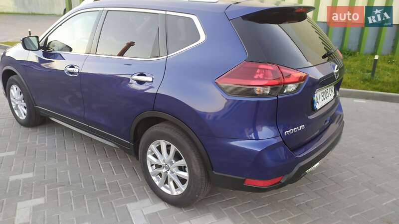 Внедорожник / Кроссовер Nissan Rogue 2018 в Киеве