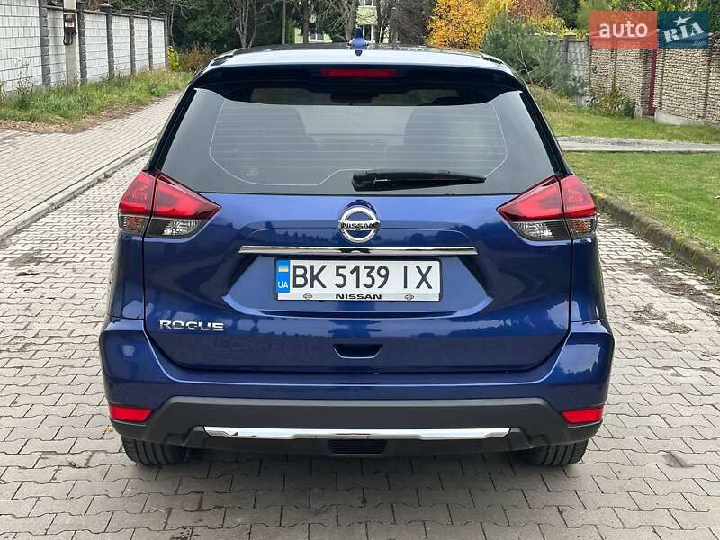 Внедорожник / Кроссовер Nissan Rogue 2020 в Ровно