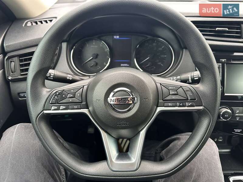 Внедорожник / Кроссовер Nissan Rogue 2020 в Ровно