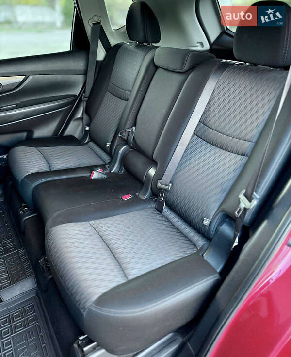 Внедорожник / Кроссовер Nissan Rogue 2016 в Днепре фото 15 Внедорожник / Кроссовер Nissan Rogue 2016 в Днепре