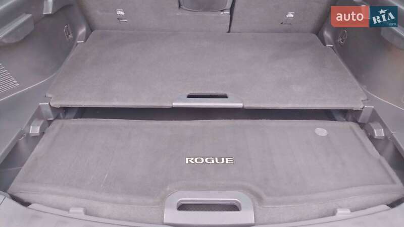 Внедорожник / Кроссовер Nissan Rogue 2019 в Ровно