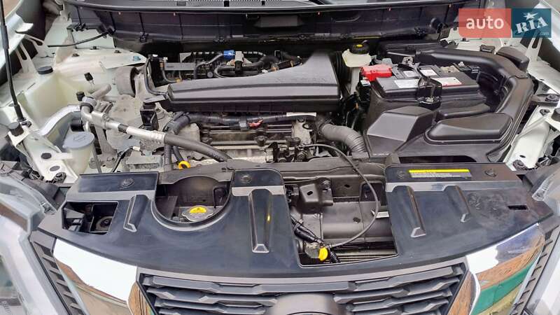 Внедорожник / Кроссовер Nissan Rogue 2019 в Ровно