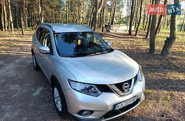 Внедорожник / Кроссовер Nissan Rogue 2016 в Харькове