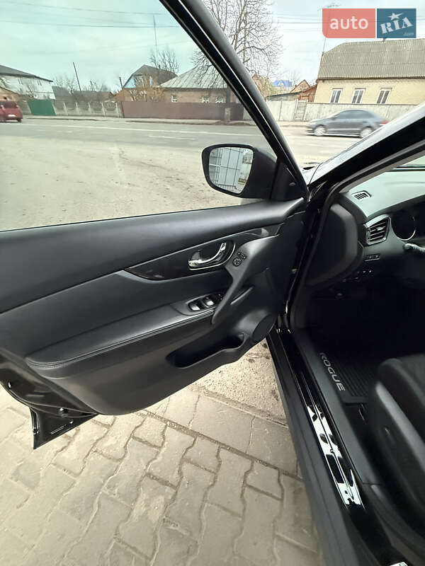 Внедорожник / Кроссовер Nissan Rogue 2018 в Ромнах фото 5 Внедорожник / Кроссовер Nissan Rogue 2018 в Ромнах