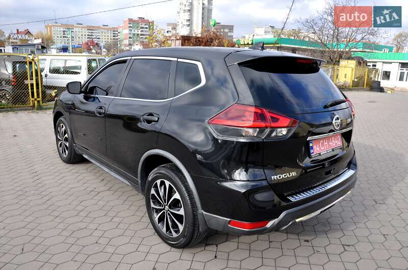 Позашляховик / Кросовер Nissan Rogue 2018 в Львові фото 11 Позашляховик / Кросовер Nissan Rogue 2018 в Львові