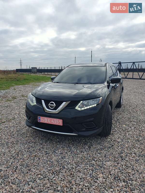 Позашляховик / Кросовер Nissan Rogue 2016 в Березному