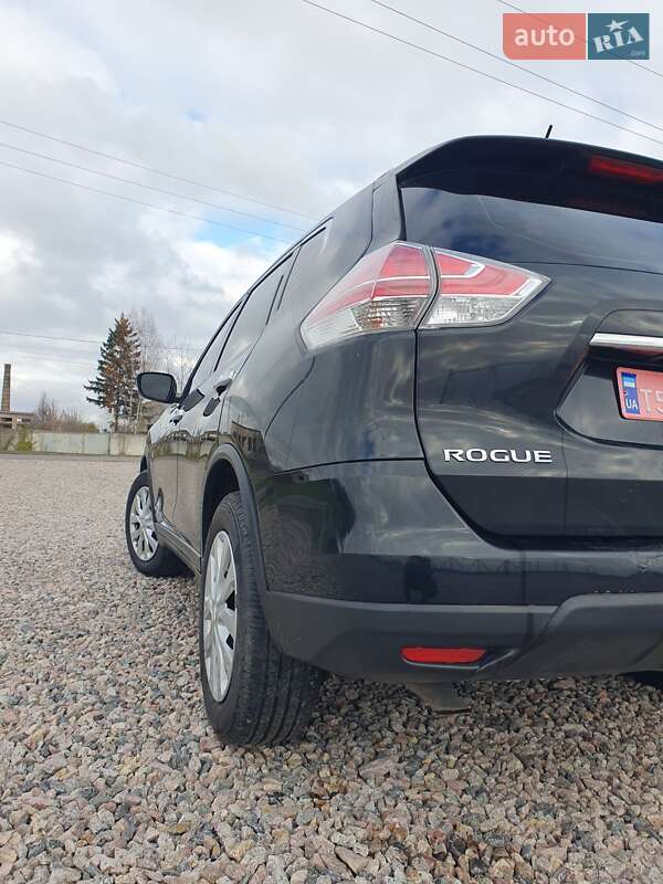 Позашляховик / Кросовер Nissan Rogue 2016 в Березному