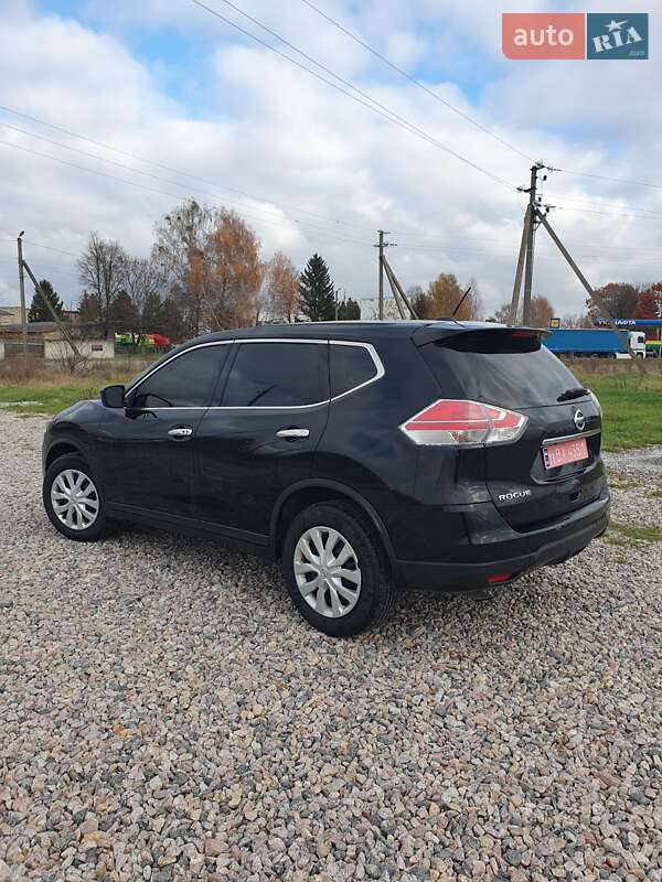 Позашляховик / Кросовер Nissan Rogue 2016 в Березному