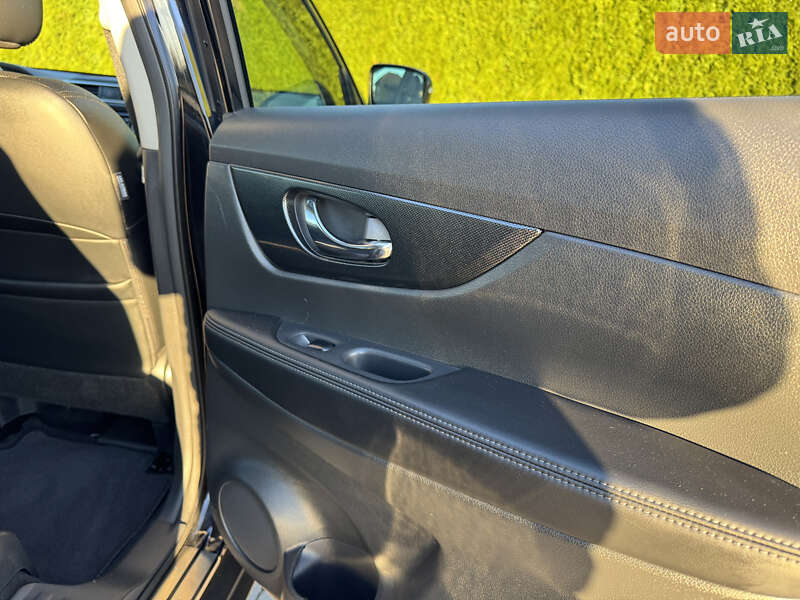 Внедорожник / Кроссовер Nissan Rogue 2015 в Стрые фото 34 Внедорожник / Кроссовер Nissan Rogue 2015 в Стрые