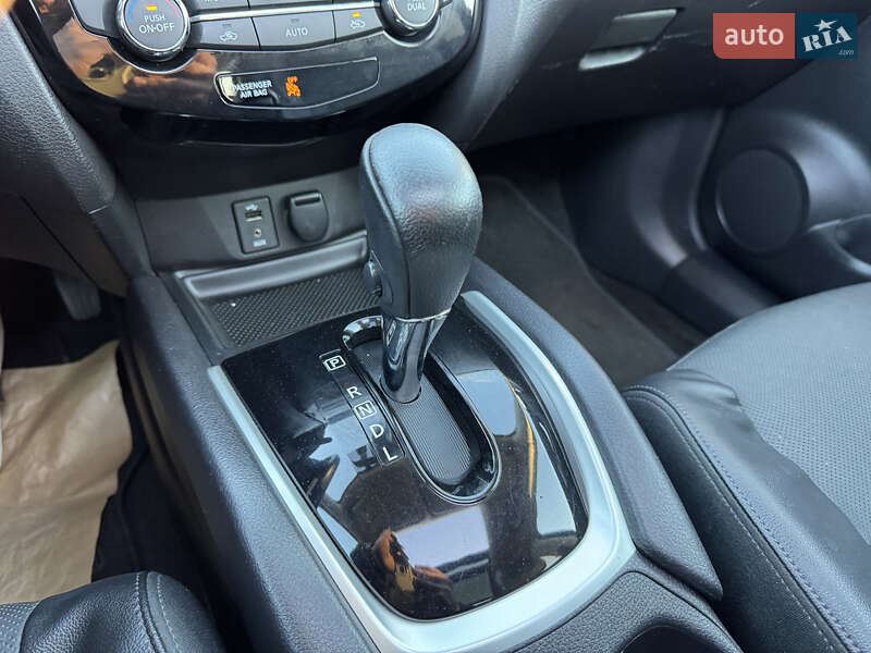 Внедорожник / Кроссовер Nissan Rogue 2015 в Стрые фото 54 Внедорожник / Кроссовер Nissan Rogue 2015 в Стрые