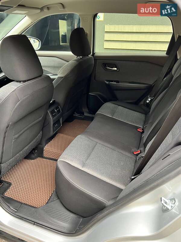 Внедорожник / Кроссовер Nissan Rogue 2021 в Ровно фото 16 Внедорожник / Кроссовер Nissan Rogue 2021 в Ровно