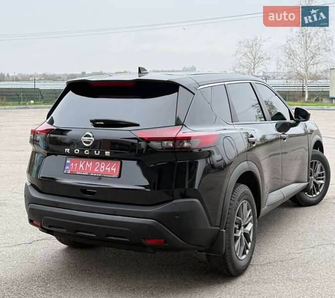 Внедорожник / Кроссовер Nissan Rogue 2021 в Днепре