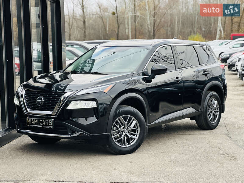 Позашляховик / Кросовер Nissan Rogue 2021 в Харкові